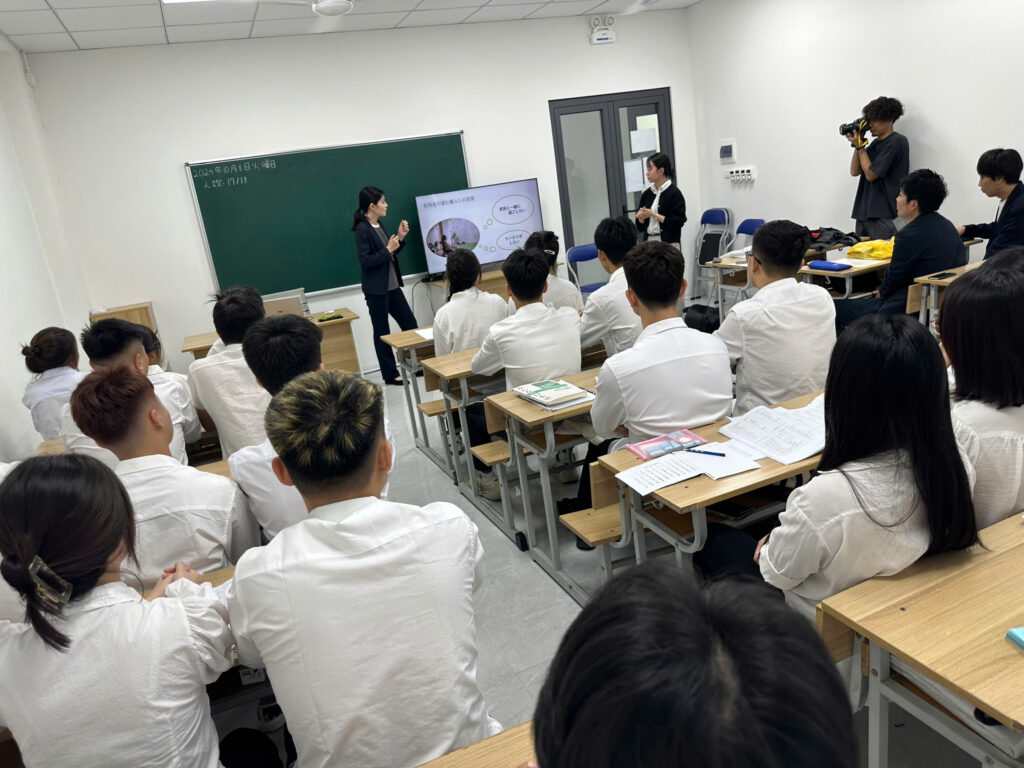 z5909367071339 6eb9e931aaa837db08c5cc0d96946cb3 - Đông Du Hà Nội